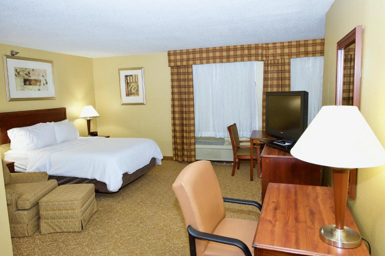 Holiday Inn Express hotel y Suites Fenton-I-44 Exterior foto