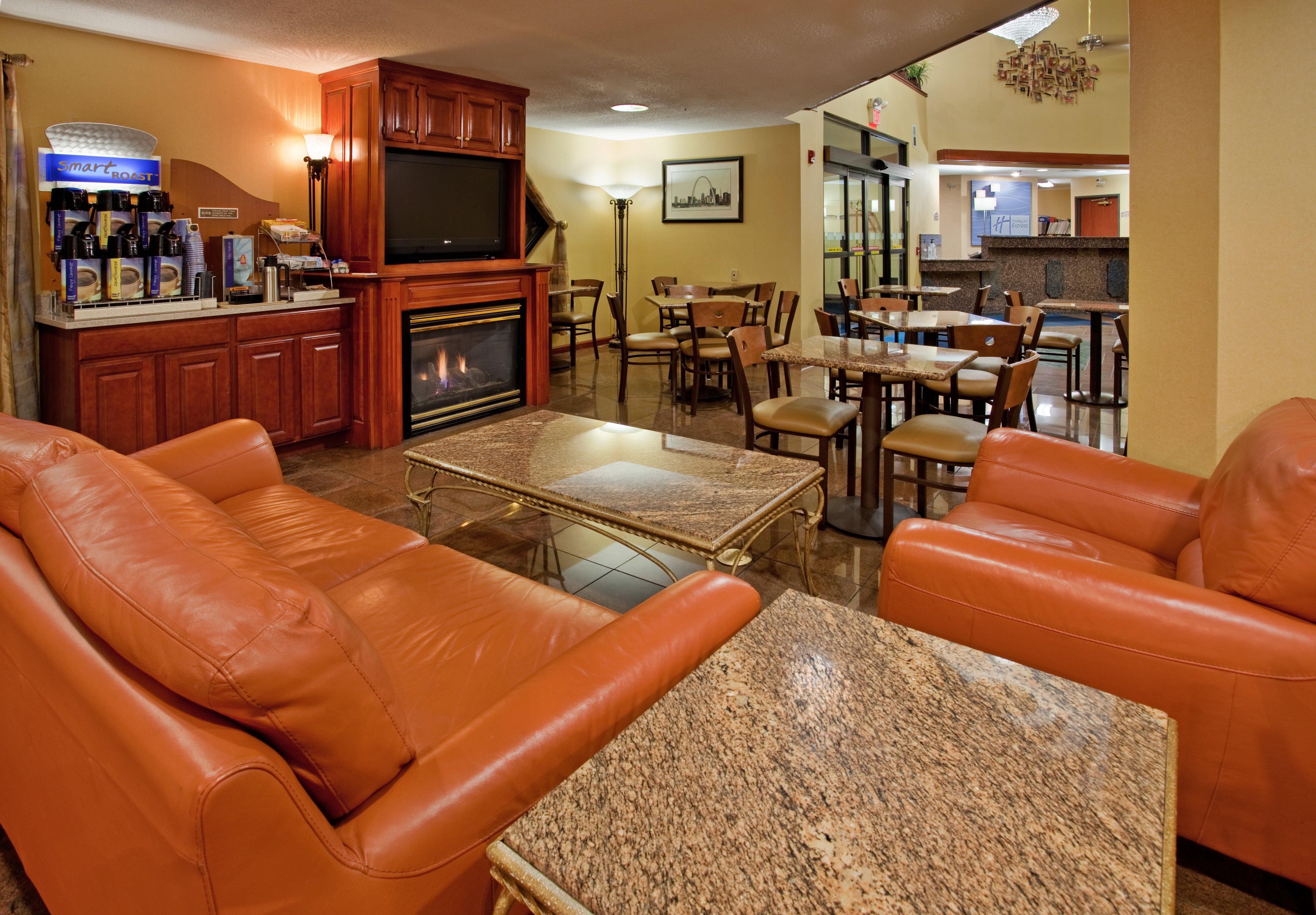 Holiday Inn Express hotel y Suites Fenton-I-44 Exterior foto