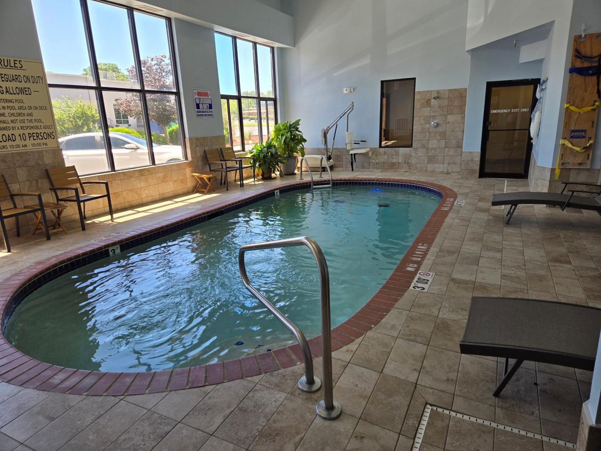 Holiday Inn Express hotel y Suites Fenton-I-44 Exterior foto