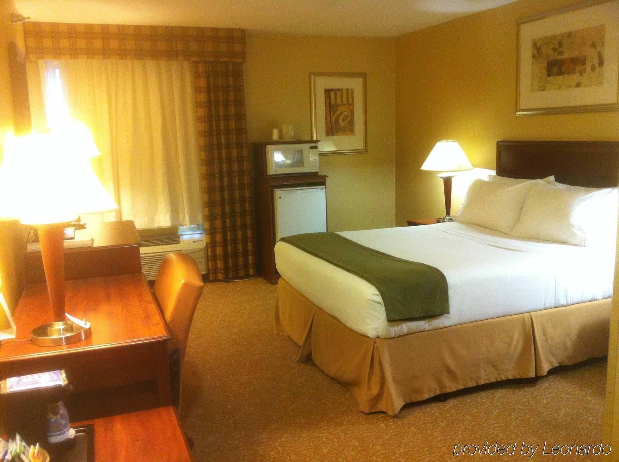 Holiday Inn Express hotel y Suites Fenton-I-44 Exterior foto