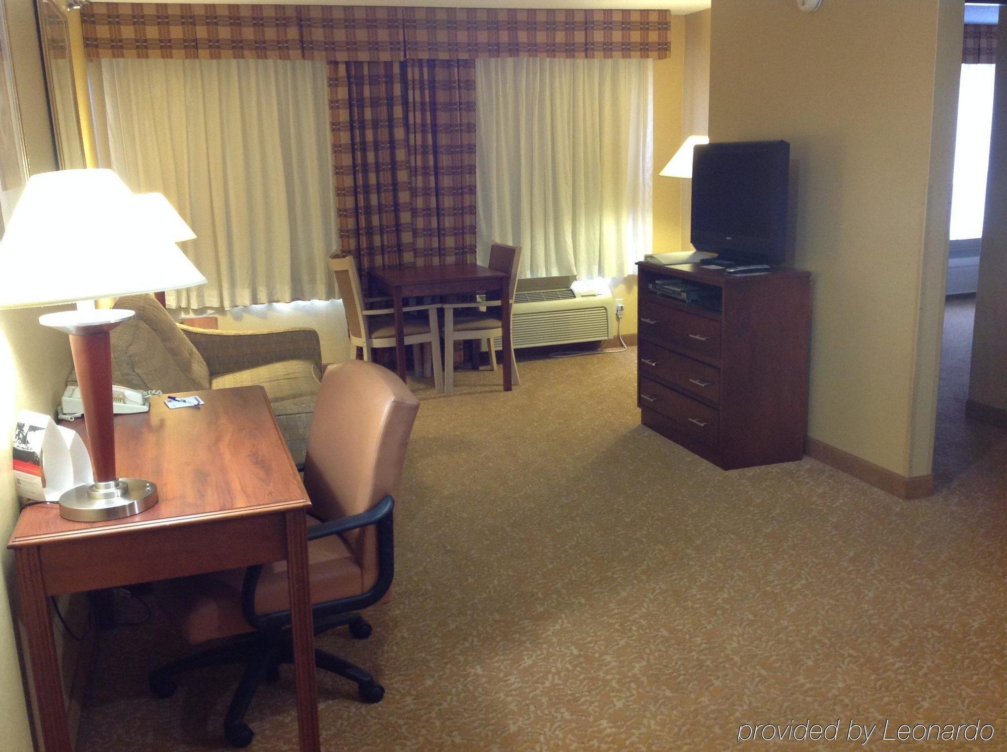 Holiday Inn Express hotel y Suites Fenton-I-44 Exterior foto